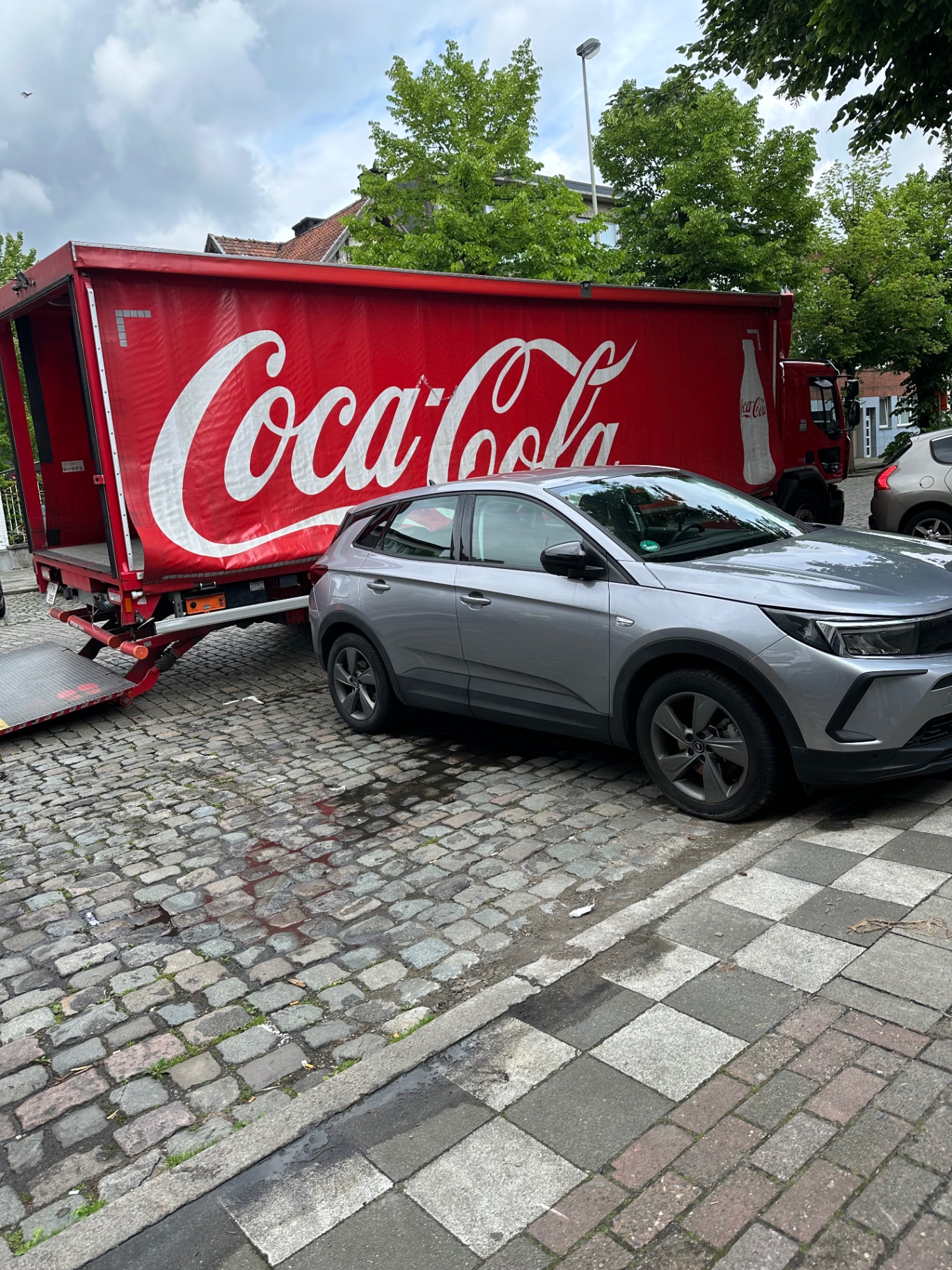 Coca-Cola delivery truck staged for Mix Drink BV distribution